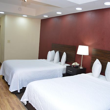 Red Roof Inn Plus+ & Suites Chattanooga - Downtown Екстер'єр фото