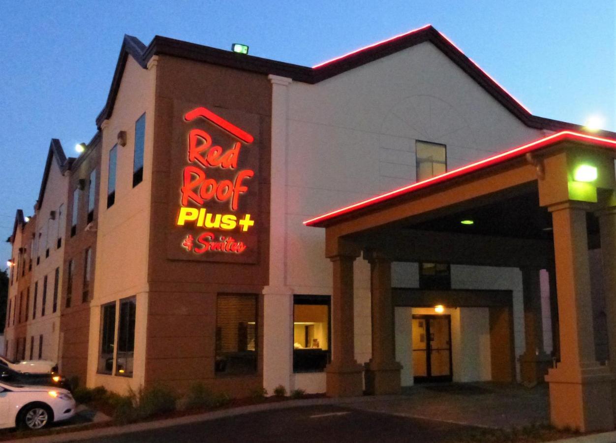 Red Roof Inn Plus+ & Suites Chattanooga - Downtown Екстер'єр фото